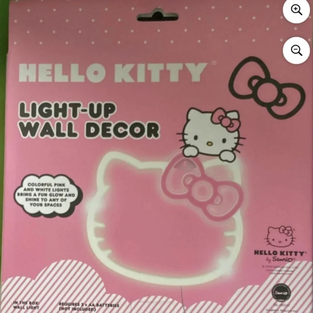 Hello Kitty LED Hanging Wall Light ANY AGE NEW IN BOX Ret.$49 - Picture 3 of 3